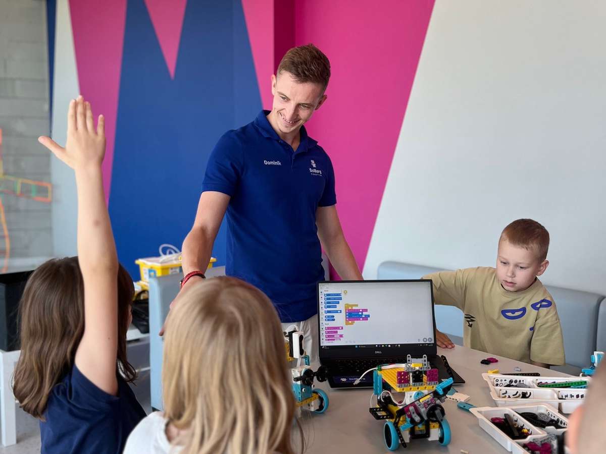 SciBorg – Miejsce, gdzie nauka spotyka robotykę